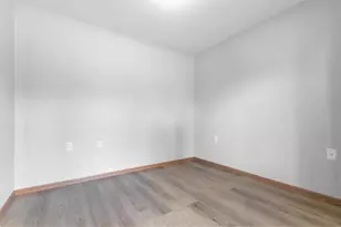 2414 Commercial Ave, Madison, WI 53704 - Photo 32