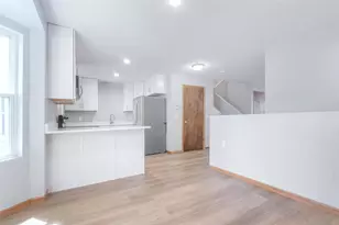 2414 Commercial Ave, Madison, WI 53704 - Photo 2