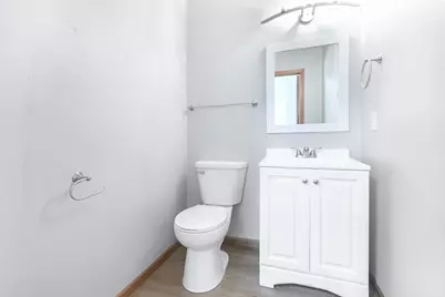 2414 Commercial Avenue, Madison, WI 53704 - Photo 8