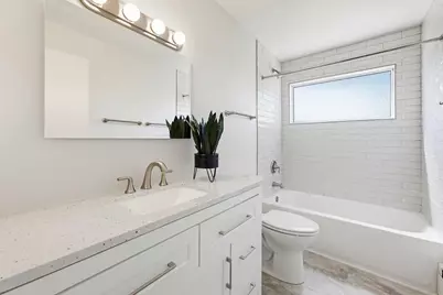 114 W Olin Avenue, Madison, WI 53715 - Photo 14