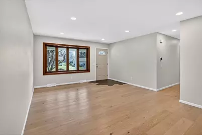 499 Hyland Drive, Stoughton, WI 53589 - Photo 8