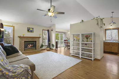 2906 Tucson Trail, Madison, WI 53719 - Photo 4