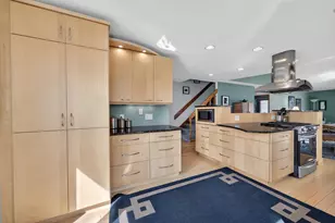 5316 Lighthouse Bay Dr, Madison, WI 53704 - Photo 8