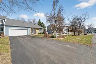 5316 Lighthouse Bay Dr, Madison, WI 53704 - Photo 38