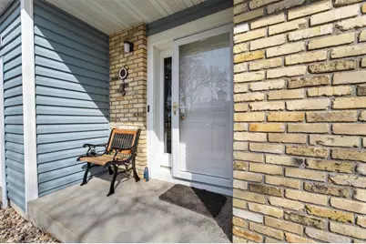 5316 Lighthouse Bay Drive, Madison, WI 53704 - Photo 2