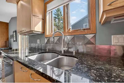 5316 Lighthouse Bay Drive, Madison, WI 53704 - Photo 16