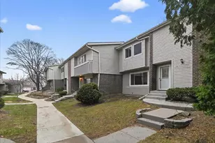 214 Grand Canyon Dr, Madison, WI 53705 - Photo 4