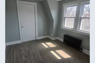 508 E Memorial Drive, Janesville, WI 53548 - Photo 8