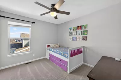 301 Hallmark Way, Sun Prairie, WI 53590 - Photo 34