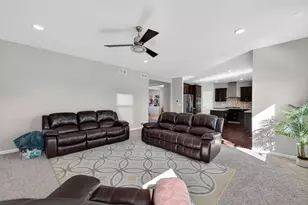 301 Hallmark Way, Sun Prairie, WI 53590 - Photo 12