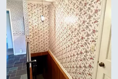 150 Hillcrest Circle, Sun Prairie, WI 53590 - Photo 6