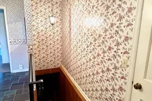 150 Hillcrest Cir, Sun Prairie, WI 53590 - Photo 6