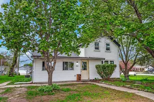 510 Scott St, Mazomanie, WI 53560 - Photo 6
