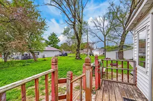 510 Scott St, Mazomanie, WI 53560 - Photo 18