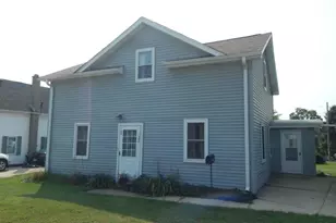 109 E Dodge St, Ridgeville, WI 53533 - Photo 2