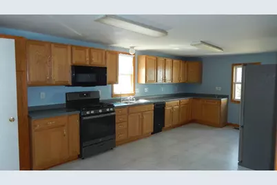 109 E Dodge Street, Ridgeville, WI 53533 - Photo 14