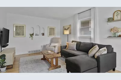 2741 Milwaukee Street, Madison, WI 53704 - Photo 4