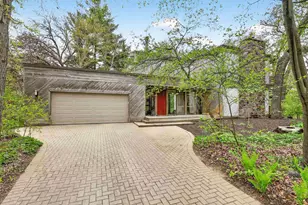 209 Saratoga Cir, Madison, WI 53705 - Photo 2