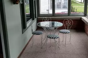 124 Juneau St, Horicon, WI 53032 - Photo 6