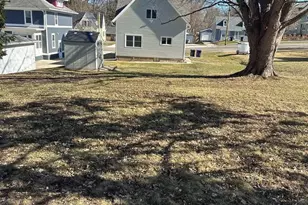 124 Juneau St, Horicon, WI 53032 - Photo 4