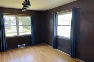 124 Juneau St, Horicon, WI 53032 - Photo 12