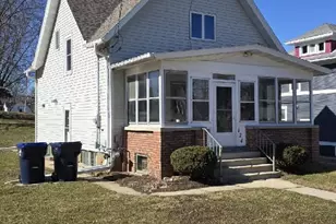 124 Juneau St, Horicon, WI 53032 - Photo 1