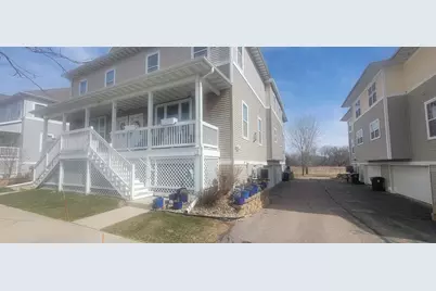 3074 #1 Triumph Drive #18, Sun Prairie, WI 53590 - Photo 2