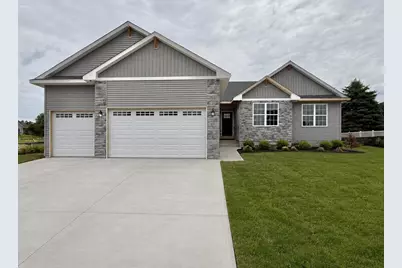 820 N Waveland Road, Janesville, WI 53548 - Photo 1