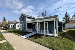 622 16th Ave, Monroe, WI 53566 - Photo 2