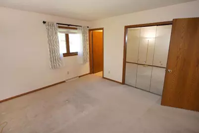 614 Engelhart Drive, Madison, WI 53713 - Photo 14