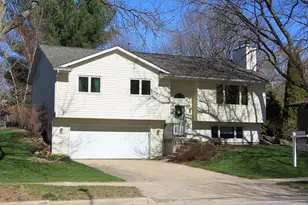 614 Engelhart Dr, Madison, WI 53713 - Photo 1