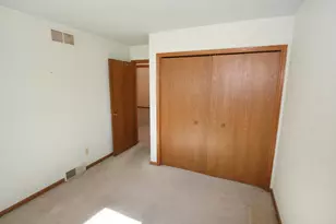 614 Engelhart Dr, Madison, WI 53713 - Photo 20