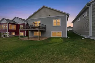 1206 Tivoli Cir, Oregon, WI 53575 - Photo 22