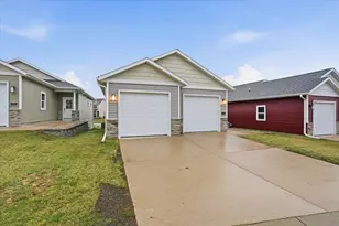 1206 Tivoli Cir, Oregon, WI 53575 - Photo 24
