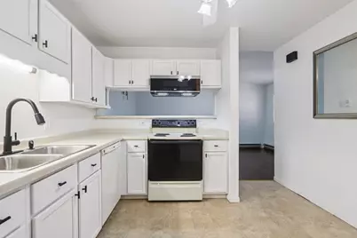 703 Kottke Drive, Madison, WI 53719 - Photo 8