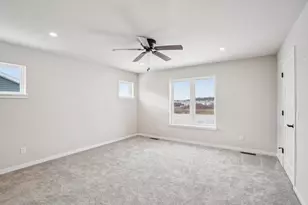 2463 Russell Ct, Reedsburg, WI 53959 - Photo 24