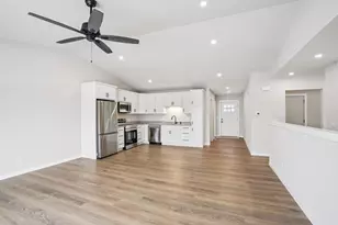 2463 Russell Ct, Reedsburg, WI 53959 - Photo 10