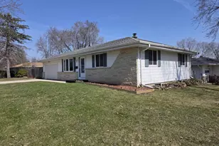 1841 S Walnut St, Janesville, WI 53546 - Photo 30