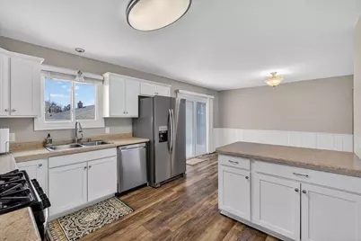 1841 S Walnut Street, Janesville, WI 53546 - Photo 12