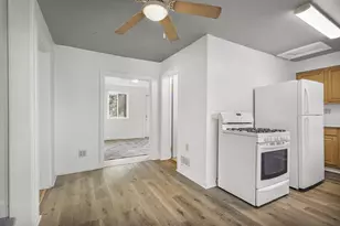 433 S Jackson St, Janesville, WI 53548 - Photo 16