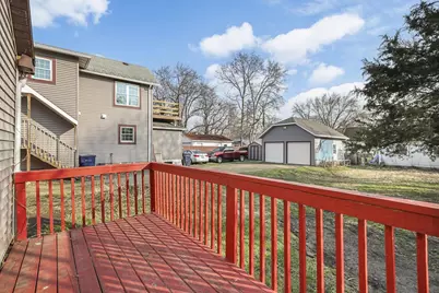 433 S Jackson Street, Janesville, WI 53548 - Photo 8