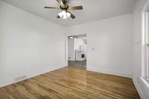 433 S Jackson St, Janesville, WI 53548 - Photo 18