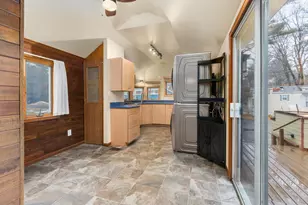 140 Sugar Maple Cir, Lake Delton, WI 53965 - Photo 10