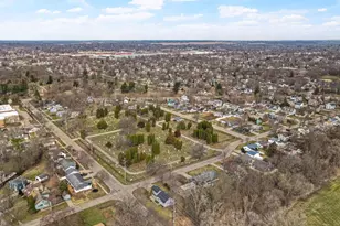 901 Brewster Ave, Beloit, WI 53511 - Photo 30