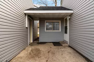 901 Brewster Ave, Beloit, WI 53511 - Photo 6