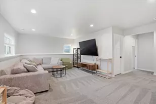 676 Porter Rd, Janesville, WI 53536 - Photo 34