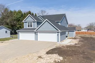 56-58 E Ash Ln, Milton, WI 53563 - Photo 4