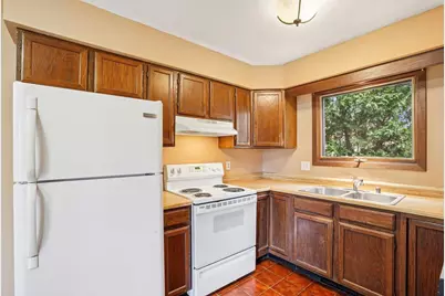 5800 Tudor Drive, Fitchburg, WI 53711 - Photo 14