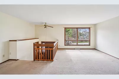 5800 Tudor Drive, Fitchburg, WI 53711 - Photo 8