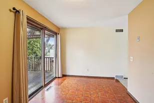 5800 Tudor Dr, Fitchburg, WI 53711 - Photo 10